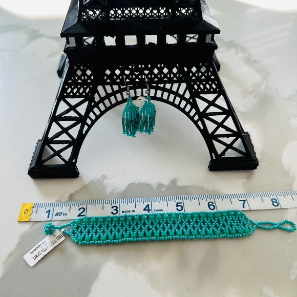 NWT turquoise beaded jewelry earring and bracelet set handcrafted from Mexico. - Picture 4 of 4